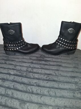 Harley-Davidson Black Studded Women’s Ankle Boots